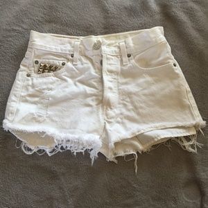 LEVIS Midrise Distressed Shorts